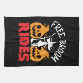 Funny Halloween Free Broom Rides Witch Pumpkins Theedoek (Horizontaal)