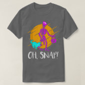 Funny Halloween Oh, Snap Broken Bone Skeleton Pomp T-shirt (Design voorkant)