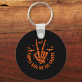 Funny Halloween Skeleton Hand Herfst Mensen geven Sleutelhanger (Voorkant)