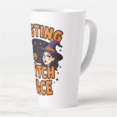 Funny Halloween Witch Design - "Resting Witch Face Latte Mok (Rechterhoek)