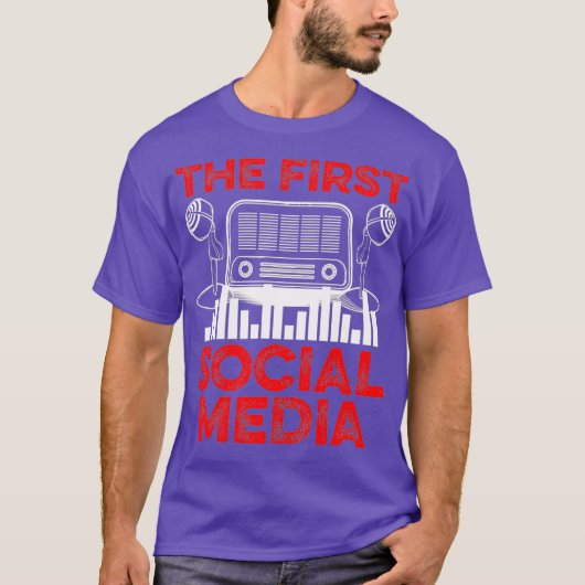 Funny Ham Radio Operator First Social Media T-shirt (Voorkant)
