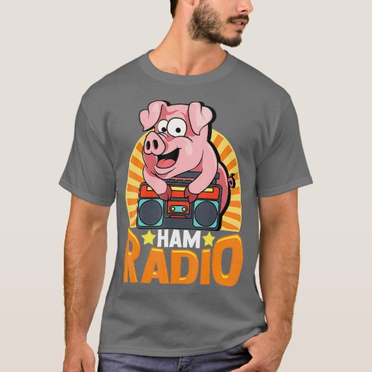 Funny Ham Radio Pig op de radio van de brievenbus  T-shirt (Voorkant)