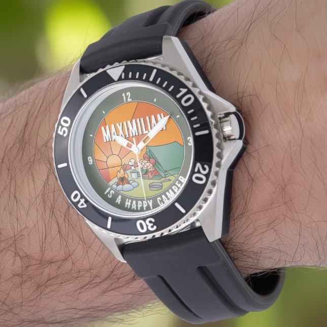 Funny Happy Camper Cartoon met Jouw naam Horloge (Happy camper watch on a man's wrist)