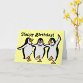 Funny Happy Dansende Penguins Birthday Kaart (Gele Bloem)