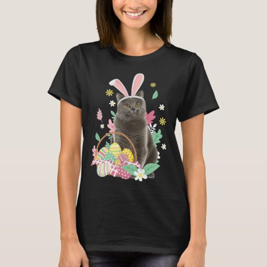 Funny happy easter cute cat bunny eggs basket rabb t-shirt (Voorkant)