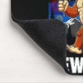 Funny Happy New Year 2026 Bigfoot Lovers New Years Muismat (Hoek)