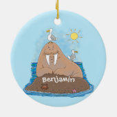 Funny happy walrus cartoon illustratie keramisch ornament (Achterkant)