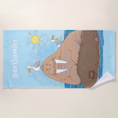 Funny happy walrus cartoon illustratie strandlaken (Voorkant)