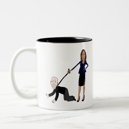Funny Harris Walking Biden Cartoon Tweekleurige Koffiemok (Links)