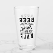 Funny Healthy Beer Versus Green Kale Humor Quote Glas (Achterkant)
