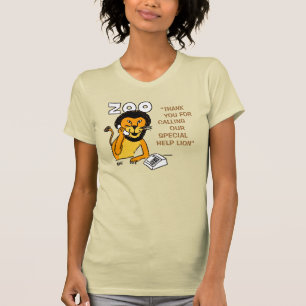Funny Help-Lion in een Zoo-Cartoon T-Shirt