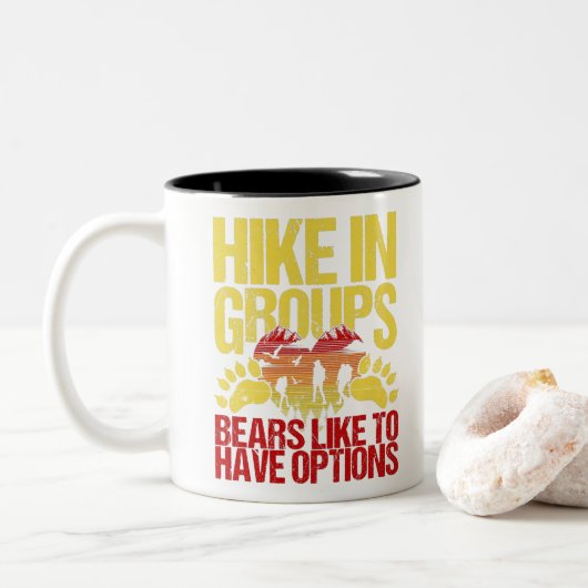 Funny Hiking Gezegde voor  Trekker Tweekleurige Koffiemok (Met donut)