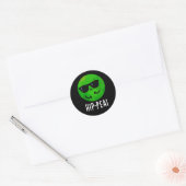 Funny Hip Pea Pun Dark BG Ronde Sticker (Envelop)