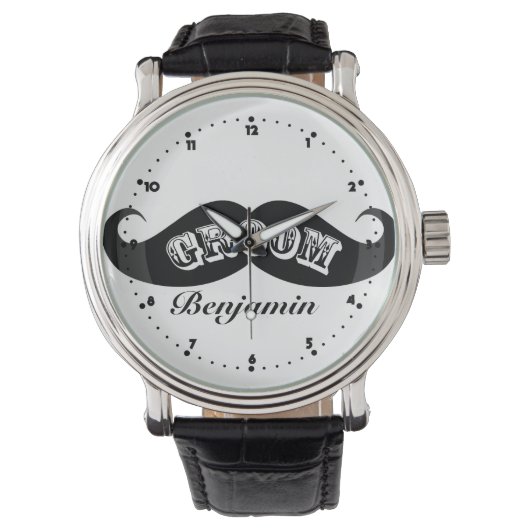 Funny Hipster Groom Mustache Horloge (Voorkant)