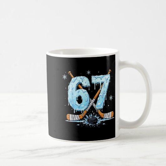 Funny Hockey Lovers Drip 6-7 Number Six Seven Puck Koffiemok (Rechts)