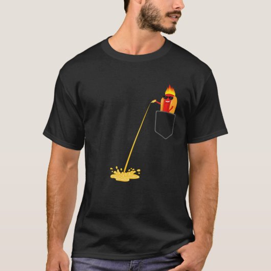 Funny Hotdog in Pocket Sausage Hotdog Bun Hotdog W T-shirt (Voorkant)