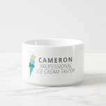 Funny Ice Cream Lovers Humor Design Personalized Kom<br><div class="desc">Een leuk,  gepersonaliseerd ontwerp voor ijsliefhebbers - Professionele ijsbroodrooster.</div>