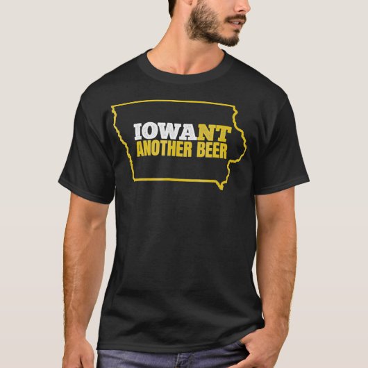 Funny Iowa Beer Distsed Iowa State Map (2) T-shirt (Voorkant)