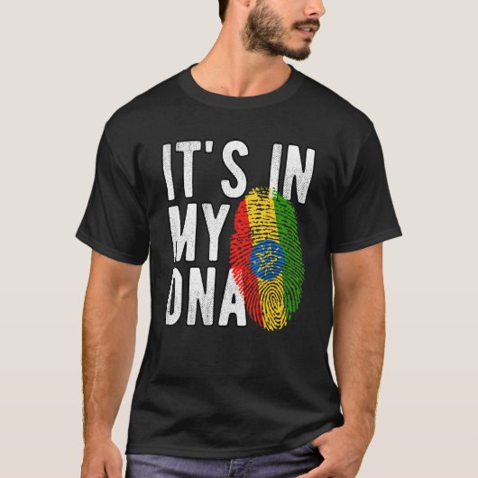 Funny it's in my DNA Ethiopia flag Fingerprint T-shirt (Voorkant)