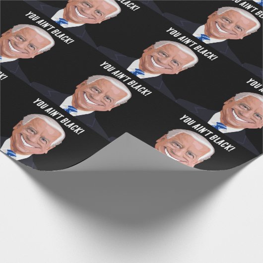 FUNNY JOE BIDEN, je bent niet zwart! VERJAARDAG Cadeaupapier (Hoek)