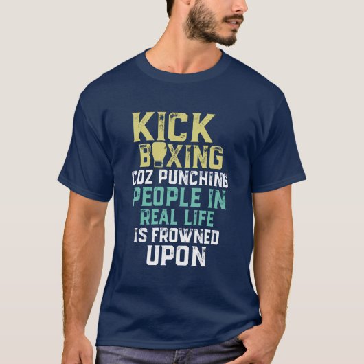 Funny Kickboxing T-shirt Cool Sports Apparel (Voorkant)