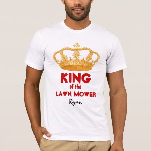 Funny King of the Lawn Mower met Gold Crown V29 T-shirt (Voorkant)