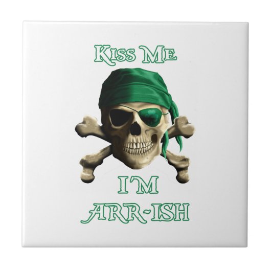 Funny Kiss Me Irish Jolly Roger Pirate Skull Tegeltje (Voorkant)
