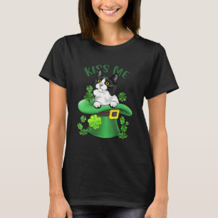Funny Kiss Me Munchkin Cat Shamrock Clover voor St T-shirt