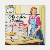 Funny Kitsch 1950's  huisvrouw in Kitchen Magneet (Voorkant)