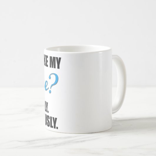 Funny-koffie-mok met lichtblauwe en zwarte tekst koffiemok (Voorkant rechts)