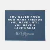 Funny Lake House Friends Quote Personalized Blue Deurmat (Voorkant)
