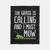 Funny Lawn Mowing - De gras roept Fleece Deken (Voorkant)