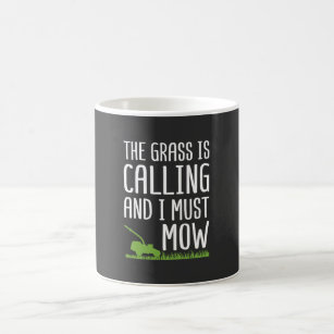 Funny Lawn Mowing - De gras roept Koffiemok