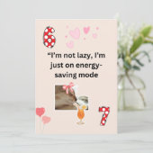 Funny Lazy Cat Energy Saving Mode Humor Card Feestdagenkaart (Staand voorkant)