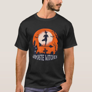 Funny Lazy Halloween Witch Yoga Namaste met Black T-shirt