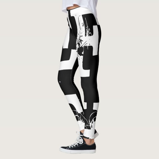 Funny Leggings Alphabet Letter Black White Legging (Links)