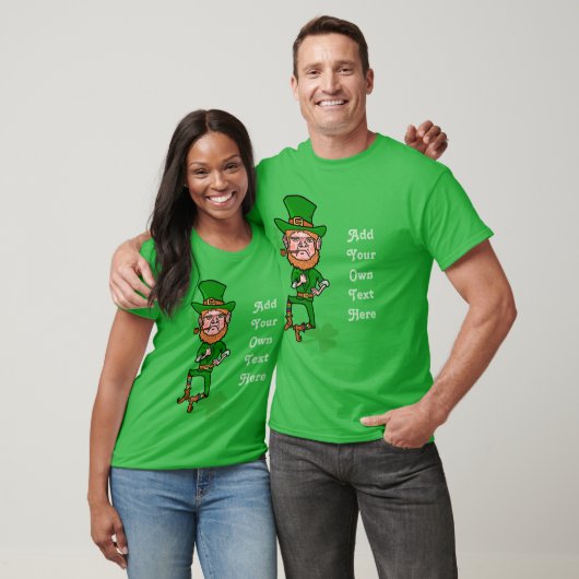 Funny Leprechaun St Patricks Day Persoonlijke teks T-shirt (Unisex)