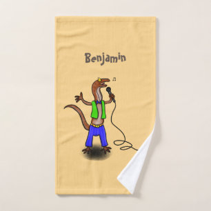 Funny lizard zingt met cartoon van de microfoon bad handdoek