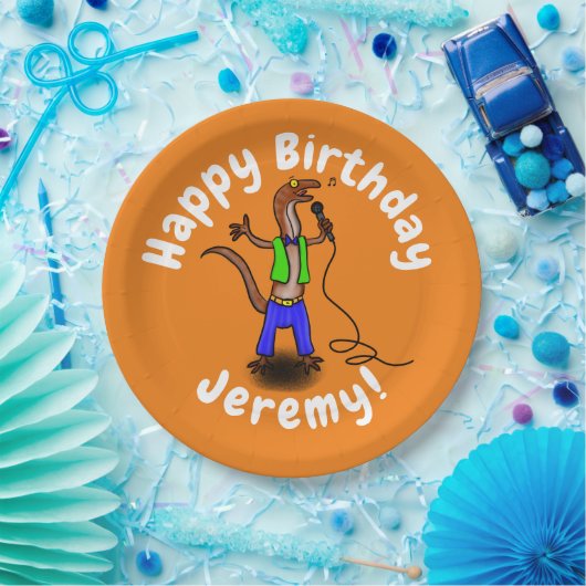 Funny lizard zingt met cartoon van de microfoon papieren bordje (Feest)
