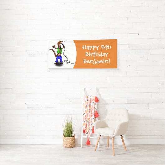 Funny lizard zingt met cartoon van de microfoon spandoek (Insitu)