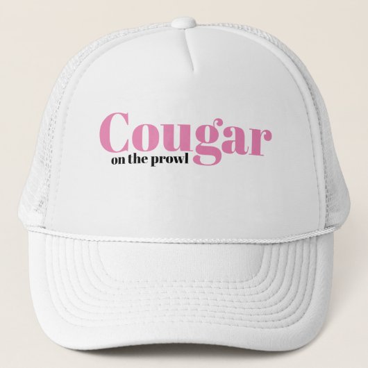Funny LOL'novelty baseball COUGAR OVER DE PROWL Trucker Pet (Voorkant)