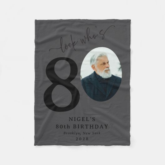 Funny Look Whos 80 Stylish 80th Birthday  Fleece Deken (Voorkant)