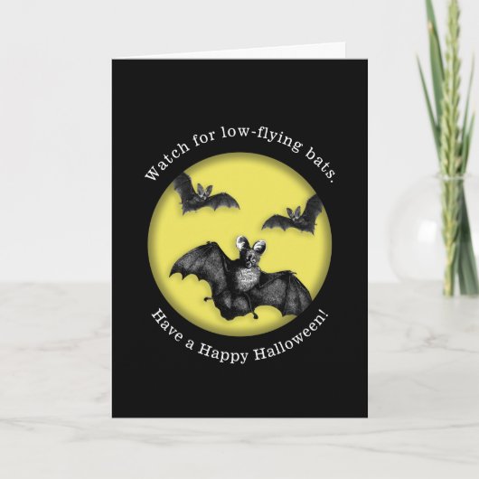 Funny Low Flying Bats Happy Halloween Kaart (Voorkant)