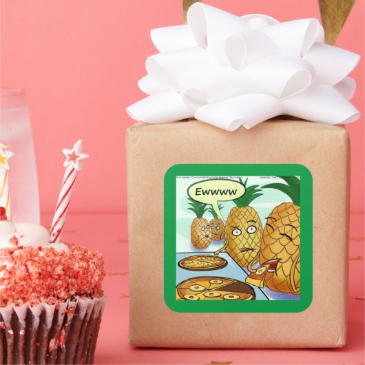 Funny LTCartoons Pineapple Pizza Comic Crafting  Vierkante Sticker (Feest)