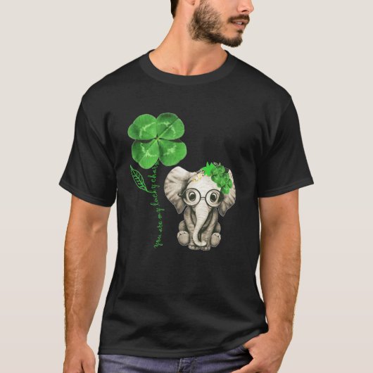 Funny Lucky Charm Quote Cool Moederdag voor Mam T-shirt (Voorkant)