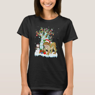 Funny Lynx Xmas Tree Lighting Santa Hat Lynx Chris T-shirt