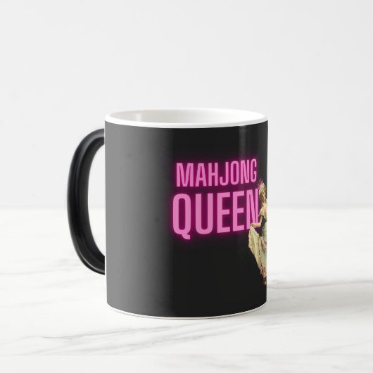 Funny Mahjong Queen Magische Mok (Voorkant links)