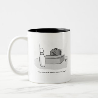 Funny Management en Leiderschap Cartoon Humor Tweekleurige Koffiemok