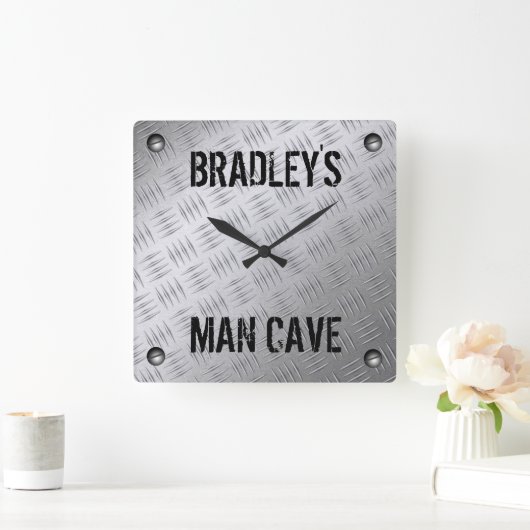 Funny Manly Man Cave Worn Steel Diamond Deckplate Vierkante Klok (Huis)