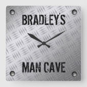 Funny Manly Man Cave Worn Steel Diamond Deckplate Vierkante Klok (Voorkant)